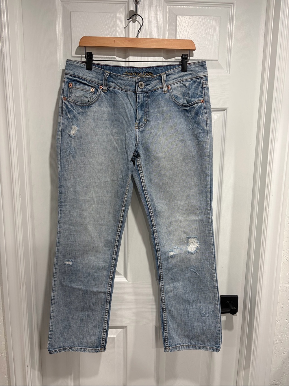 American Eagle Outfitters Hipster Light Blue Distressed Straight Leg Jeans
